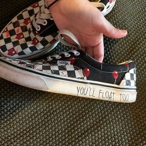 pennywise vans